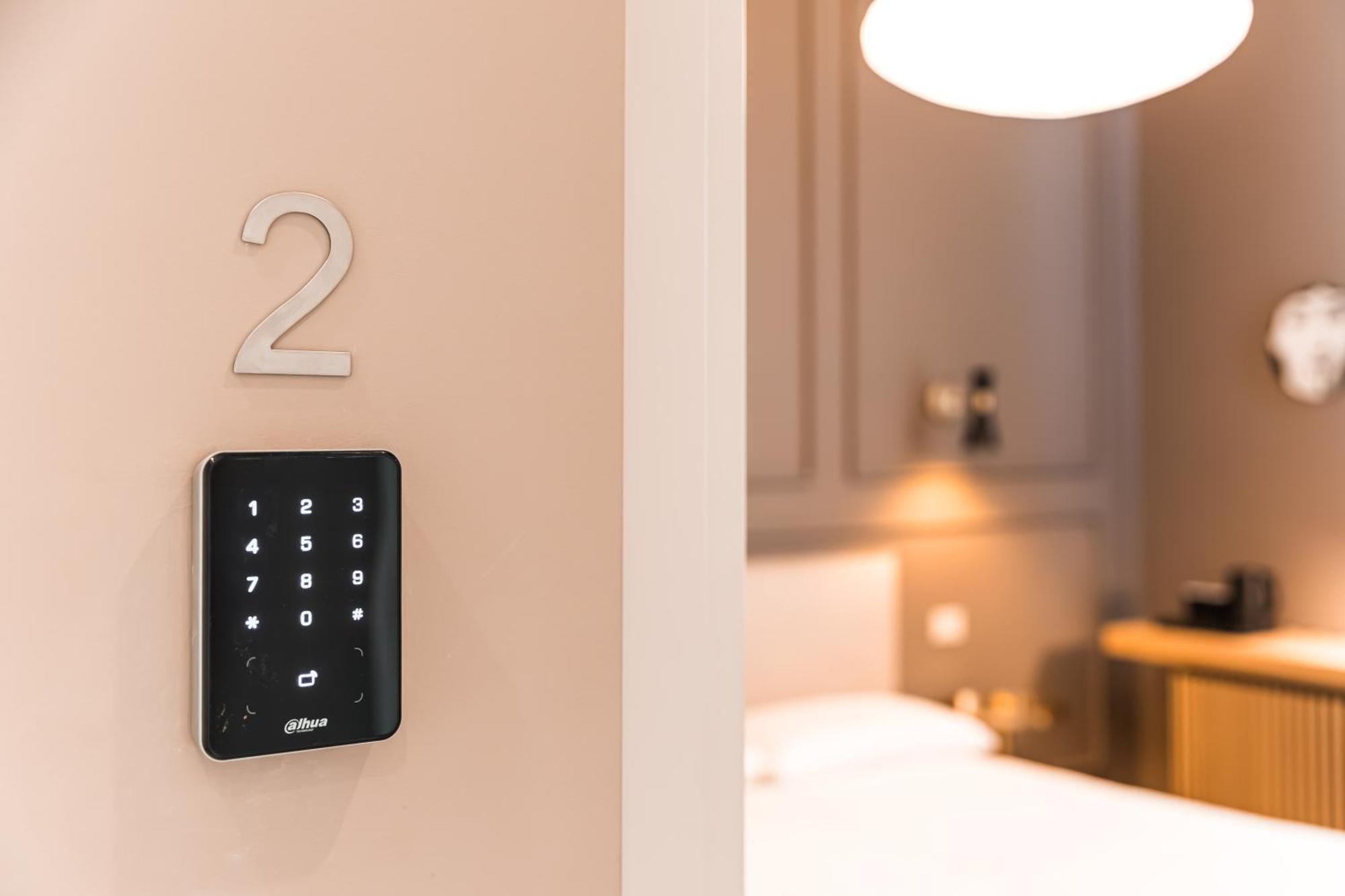 Macan Apartament Double Suite โบโลญญา ภายนอก รูปภาพ